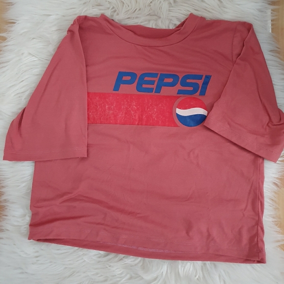 Cropped PEPSI shirt - Picture 4 of 5
